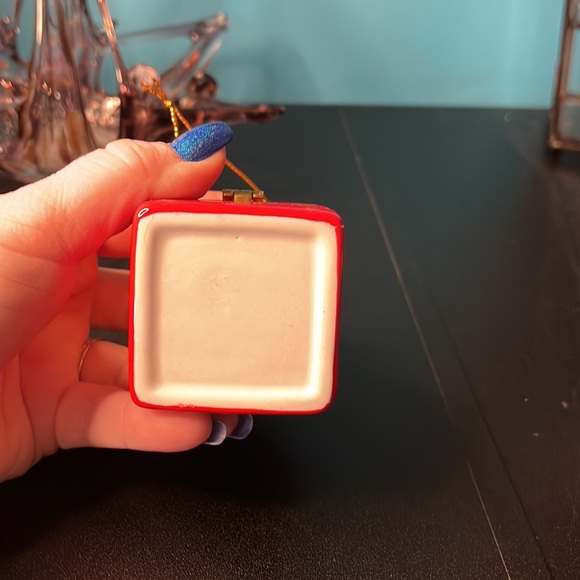 Holiday Gift Red Hinged Trinket Box - Picture 6 of 6